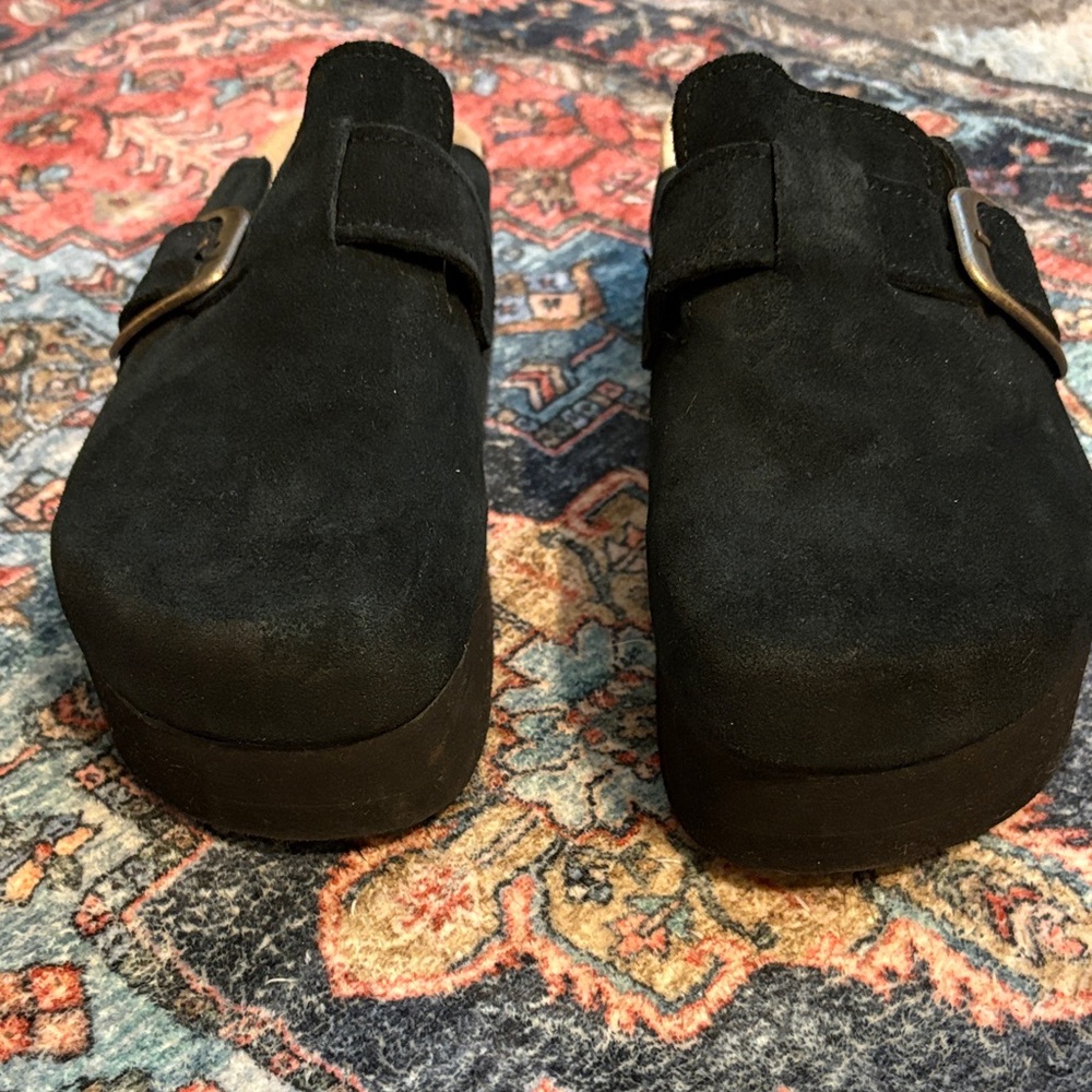 Cushionaire Granola 2 Suede Platform Clog Size 9 - Picture 6 of 11